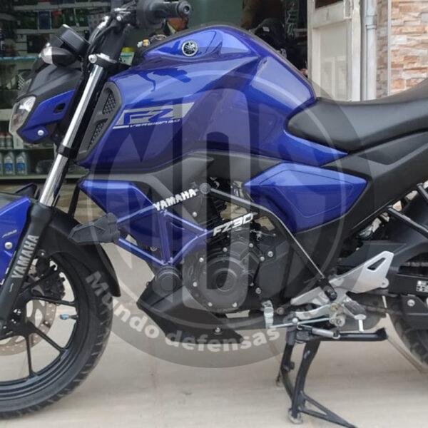 DEFENSA YAMAHA FZ 3.0 SIN ALERÓN TIPO STUNT MDS - Image 2
